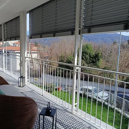 Apartamento N 5 Luxury - Jacuzzi & Private Terrace Como