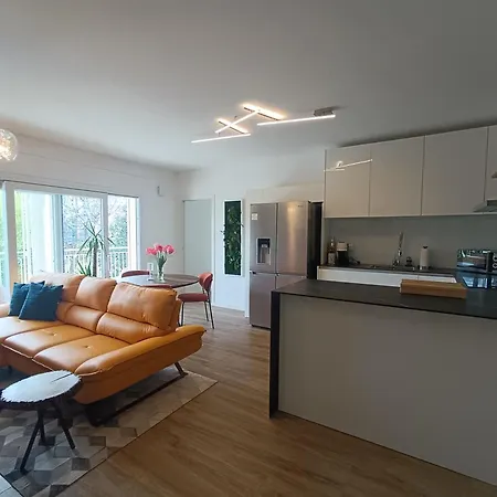 Apartamento N 5 Luxury - Jacuzzi & Private Terrace *