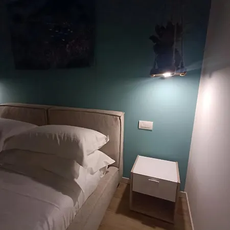 N 5 Luxury - Jacuzzi & Private Terrace * Como