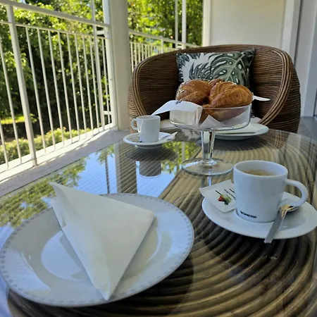 Apartamento N 5 Luxury - Jacuzzi & Private Terrace